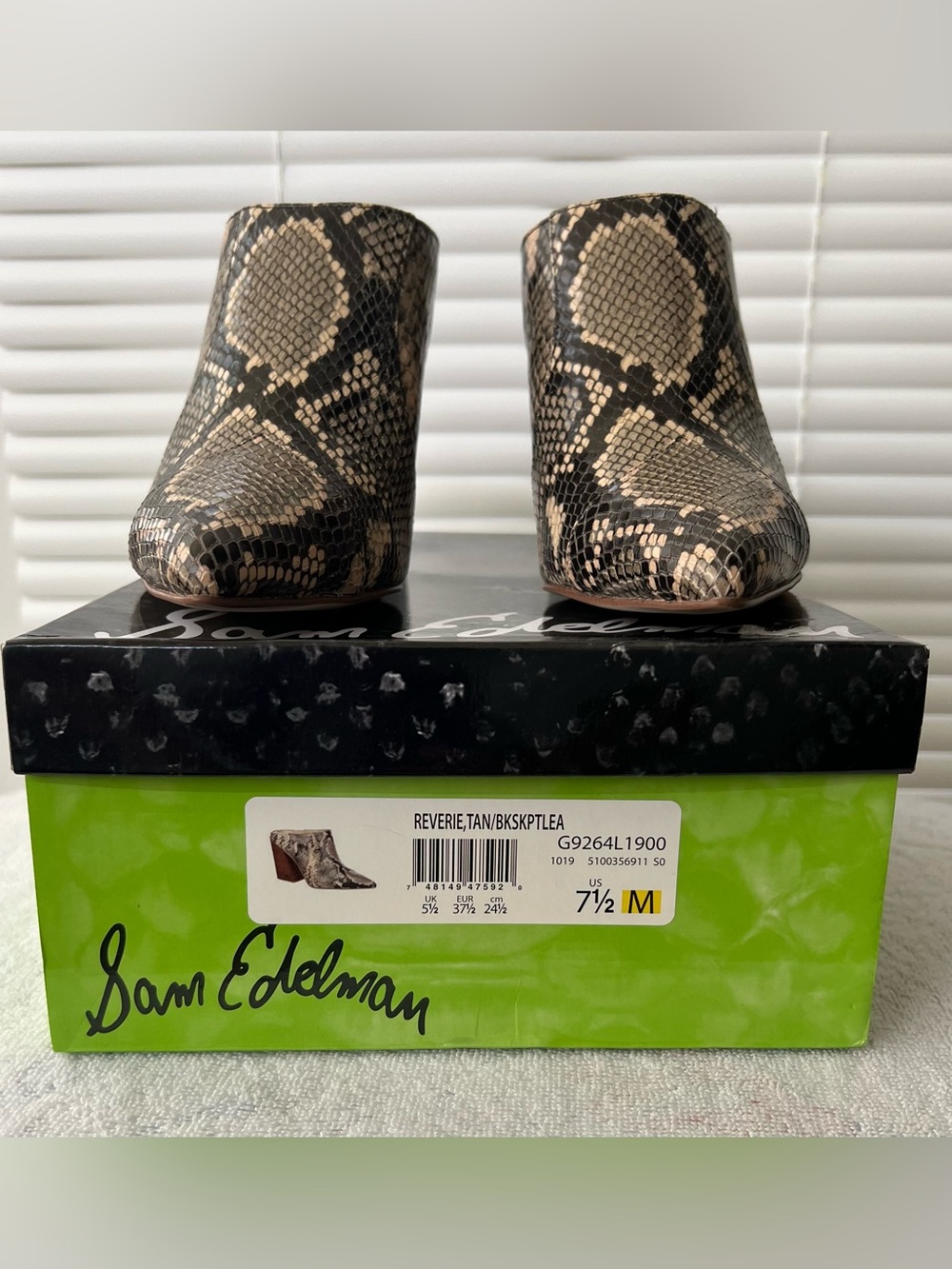 Sam Edelman Reverie Snake Print Ankle Booties 7.5 M NIB